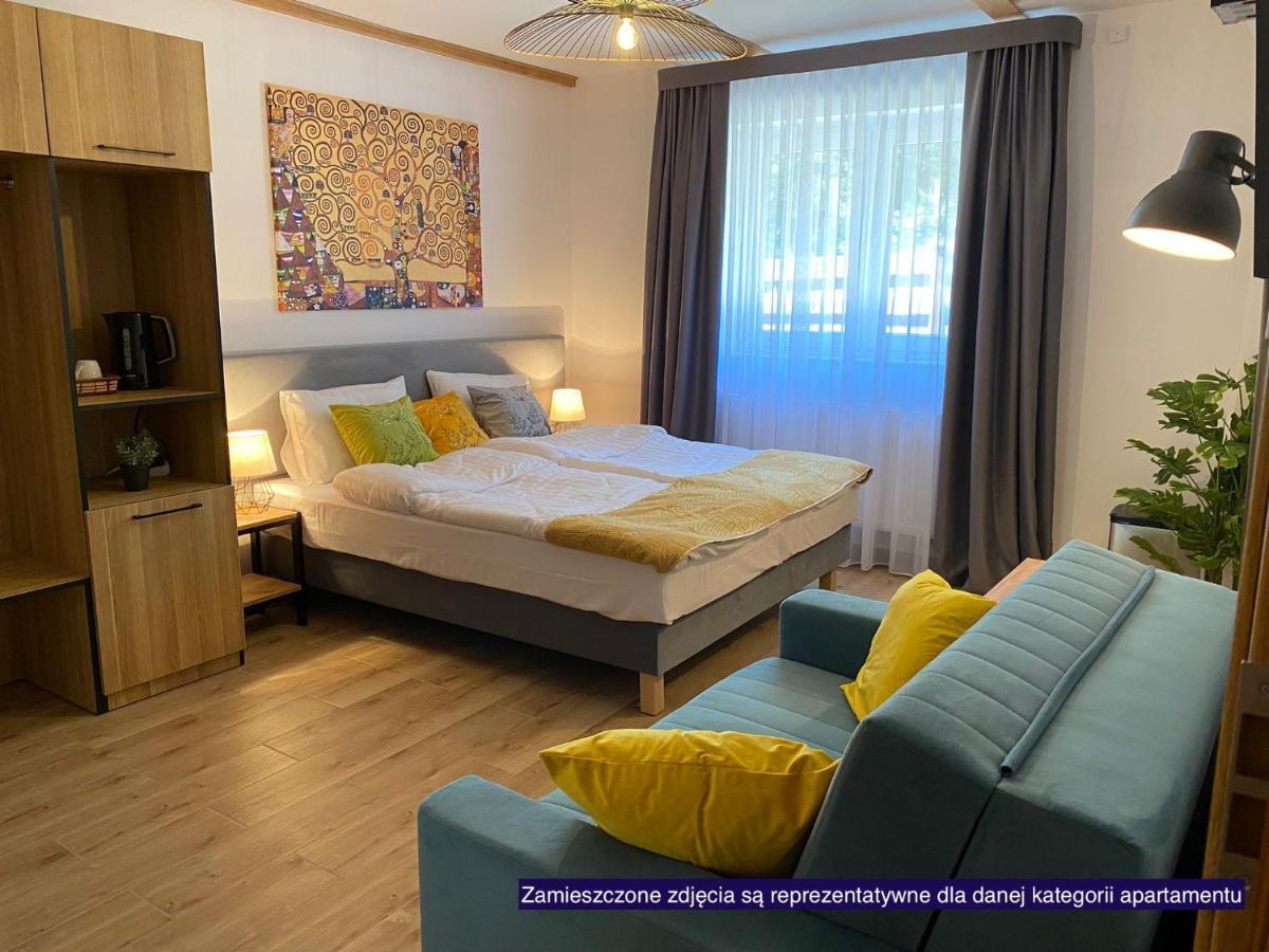 Apartamenty Wakacyjna Wioska Ngo 20M Od Suntago Mszczonów Buitenkant foto